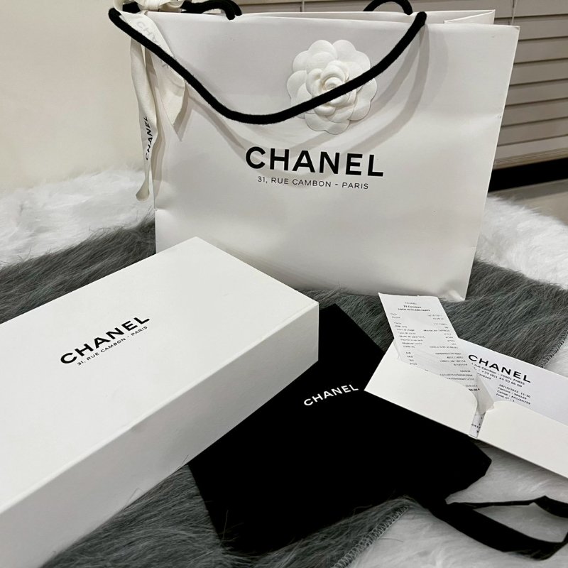 CHANEL全新 黑金小羊皮斜背包 Woc/康朋總店購入 /全套購證配件-14