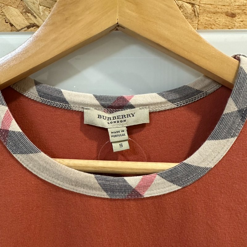 【美收精品】BURBERRY  橘色長袖上衣 4-234-4