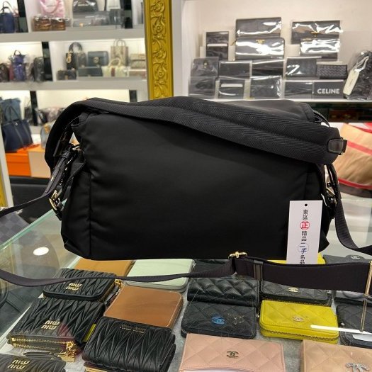 東區正精品㊣PRADA 1BD394 近全新黑色尼龍金三角牌雙口袋相機包斜背包郵差包手提包 RZ5917-5