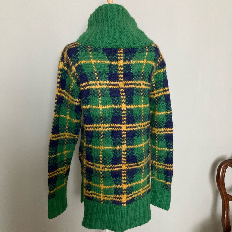 近新正品CELINE粗針織長版格紋寬領毛衣-2