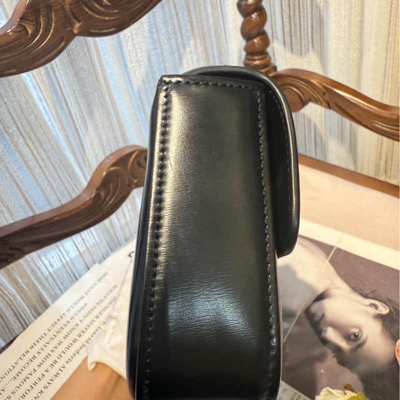 Celine 黑色凯旋门 黑色链条 腋下包-2