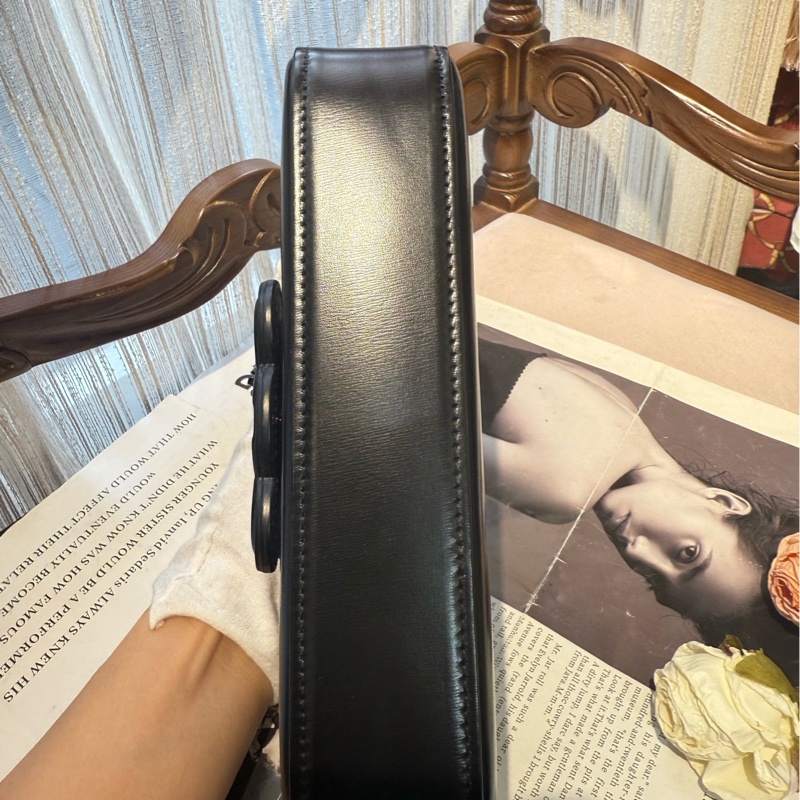 Celine 黑色凯旋门 黑色链条 腋下包-6