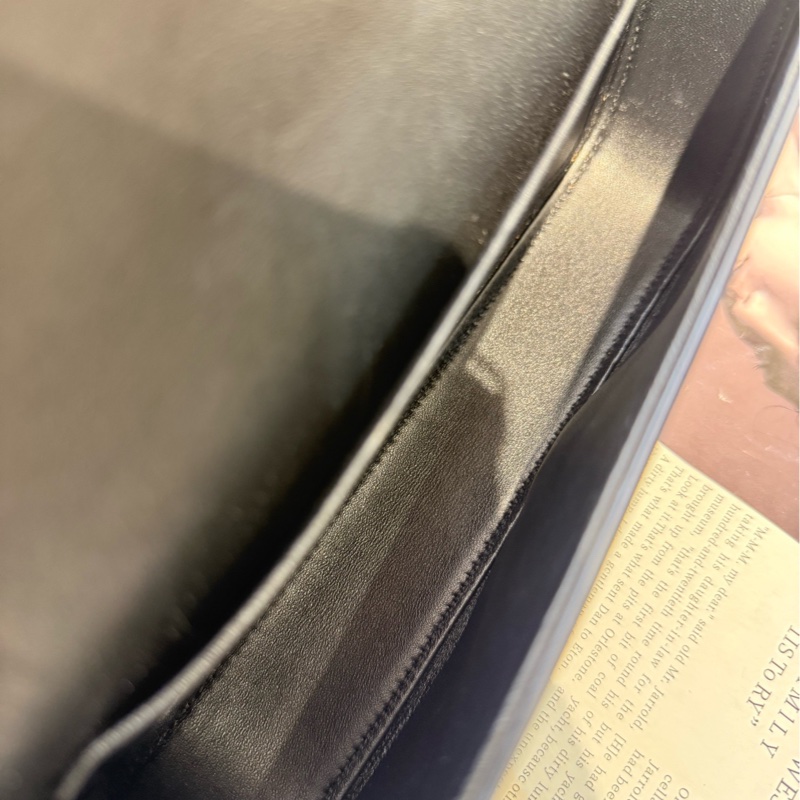 Celine 黑色凯旋门 黑色链条 腋下包-7