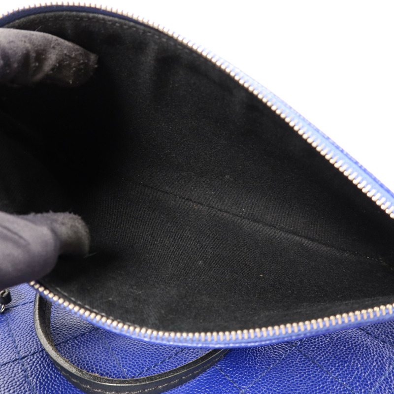 CHANEL 牛皮皮革Totebag銀扣手挽袋-11