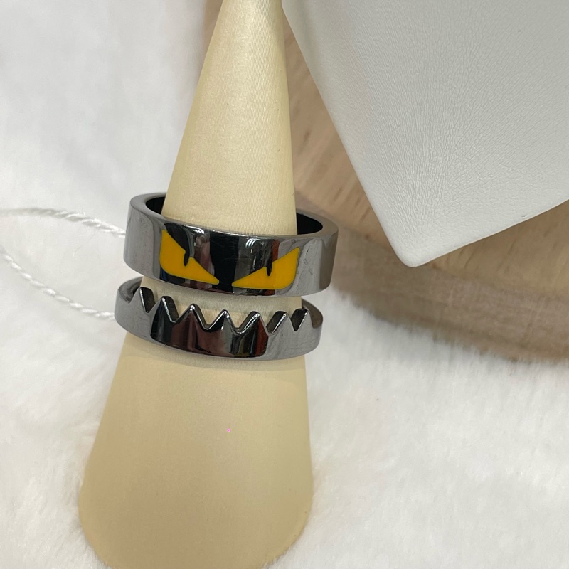 FENDI Bad Bugs 槍色小怪獸不鏽鋼戒指 X939-0