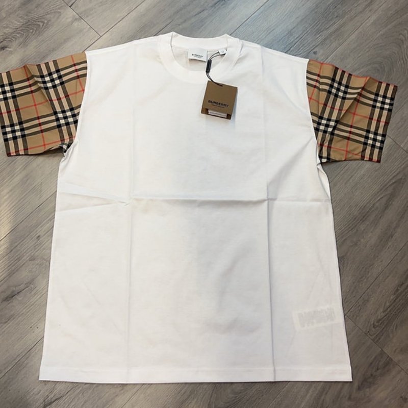 ⏰ 買對時間最省錢!雙11限時價開啟中🛒【BURBERRY 巴寶莉】經典格紋 印花棉質T恤 白(下單前須先私訊)-0