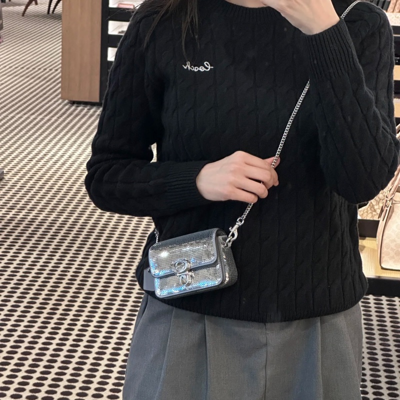 莉亞精品♡ Coach 銀色亮片鏈條包 二手美包-1