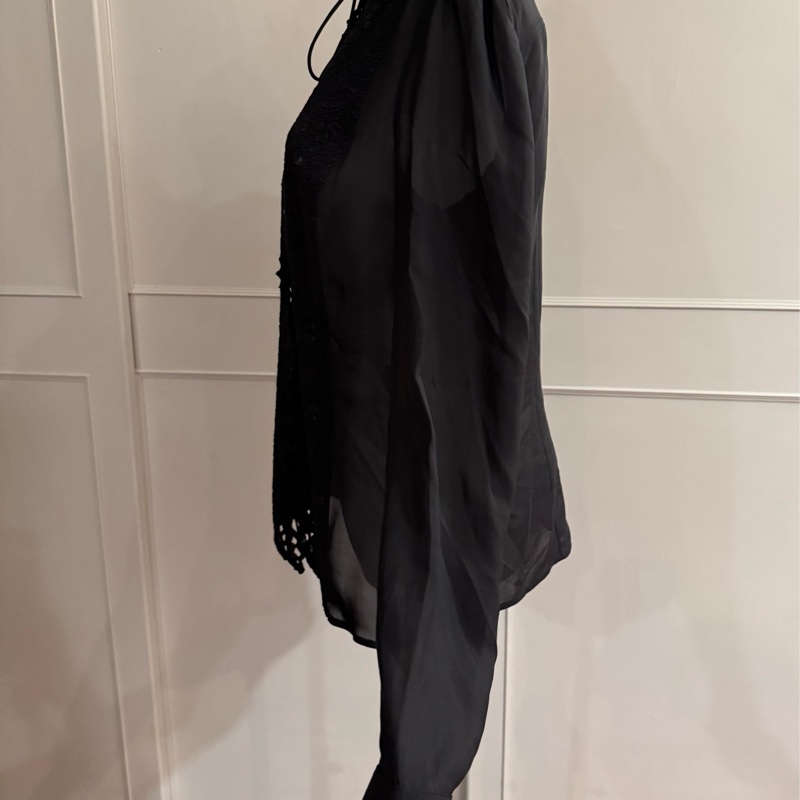 正品GUCCI 黑色布蕾絲很性感的絲質蕾絲襯衫/罩衫外套42號（M~L)-9