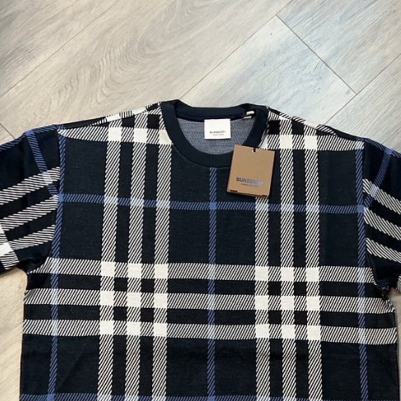 🤣 雙11到了，我的理智正式下線 💸【BURBERRY 巴寶莉】經典格紋短袖T恤 深藍(下單前須先私訊)-4