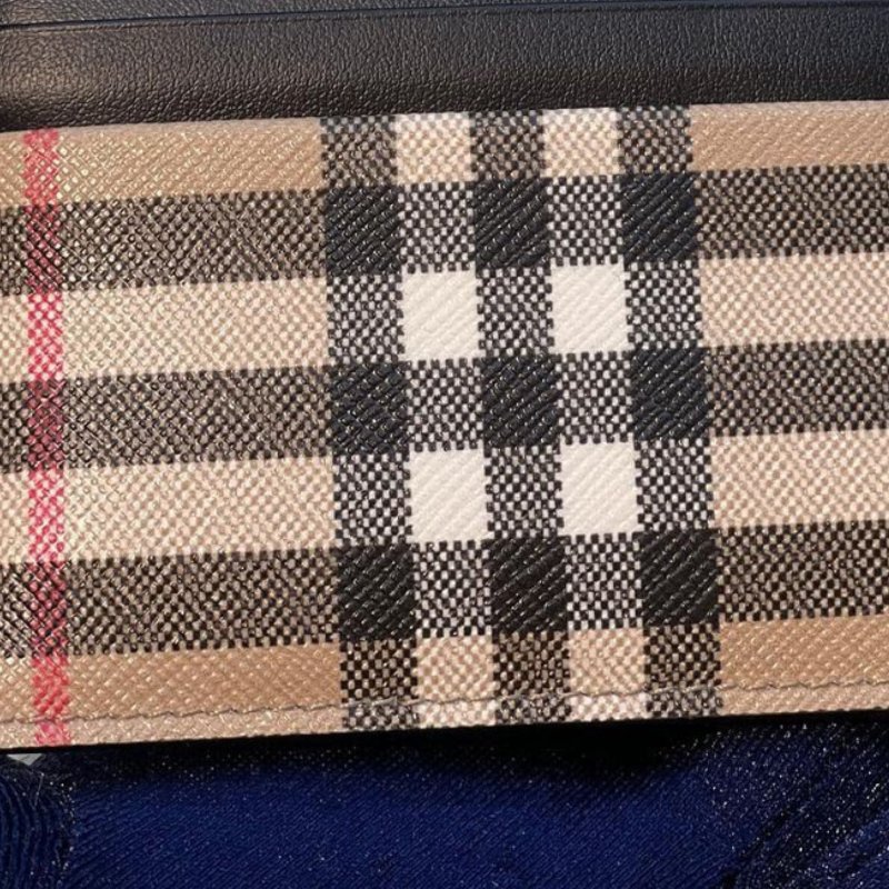 💫 雙11年度回饋・最強優惠登場 💫 【BURBERRY-巴寶莉】經典格紋卡片夾(下單前須先私訊)-3