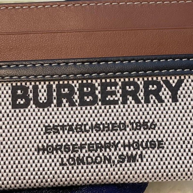 🤣 雙11到了，我的理智正式下線 💸【BURBERRY 巴寶莉】帆布卡片夾(下單前須先私訊)-3