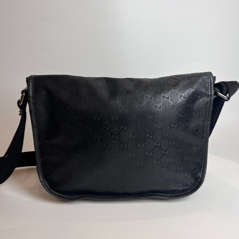 GUCCI 201732 黑老花肩背包-1