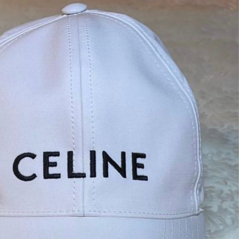 🚨 雙11最後倒數・今晚錯過等明年!【CELINE】經典品牌LOGO標誌棒球帽 白(下單前須先私訊)-1