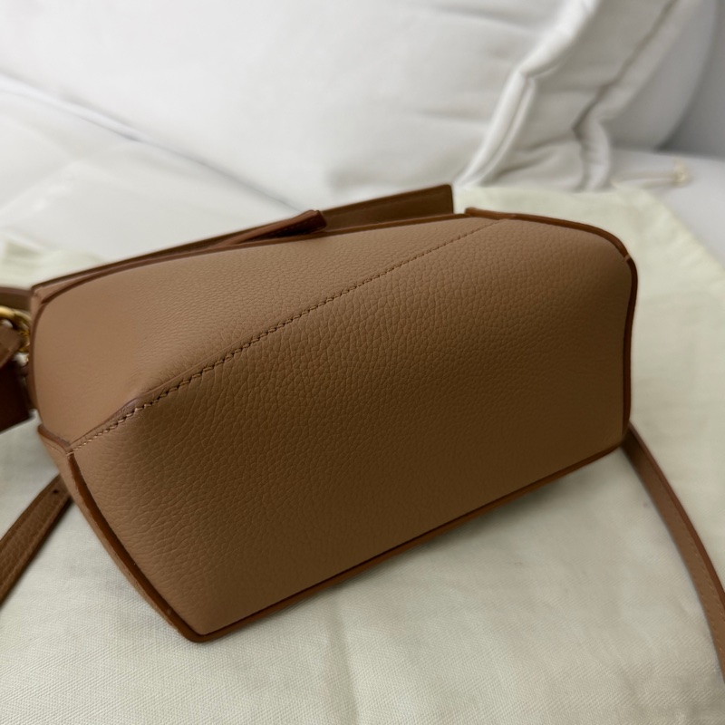 Loewe Mini Puzzle Edge bag 太妃糖 toffee 新款-4
