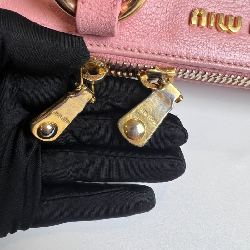 MIUMIU 粉牛皮兩用包-7