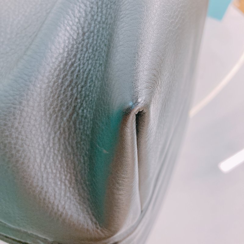 MS0355 Marc Jacobs 馬克·雅各布斯 保齡球包 黑金 手提 腋下 The Duet Mini Satchel Calfskin Black x GHW-7