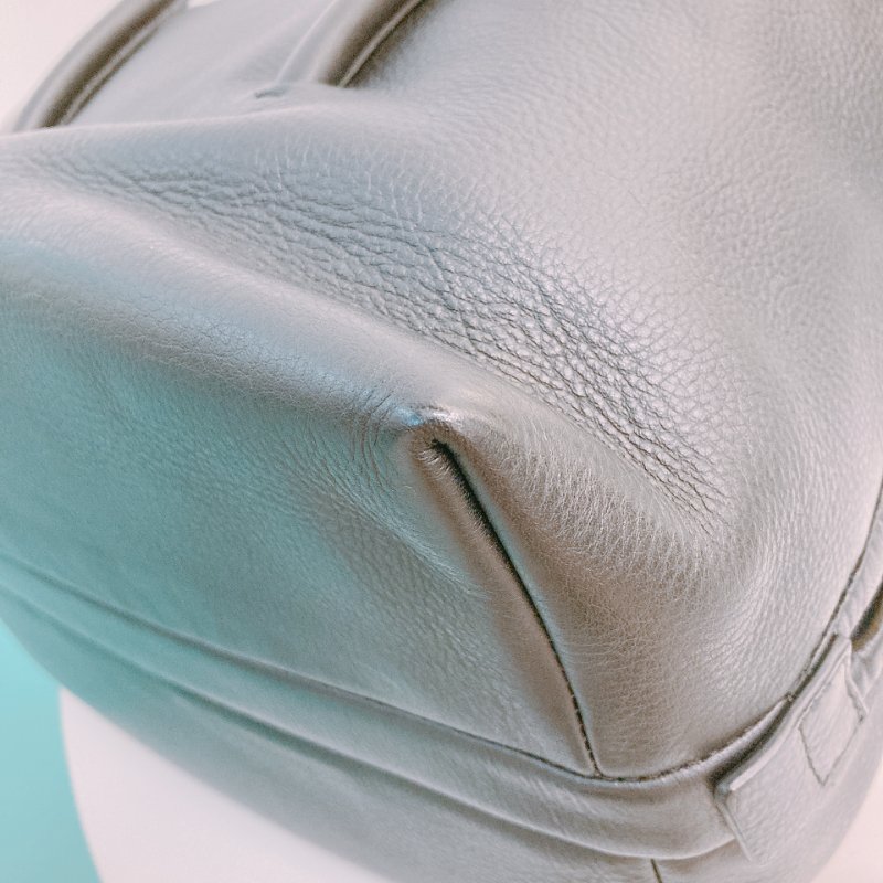 MS0355 Marc Jacobs 馬克·雅各布斯 保齡球包 黑金 手提 腋下 The Duet Mini Satchel Calfskin Black x GHW-8