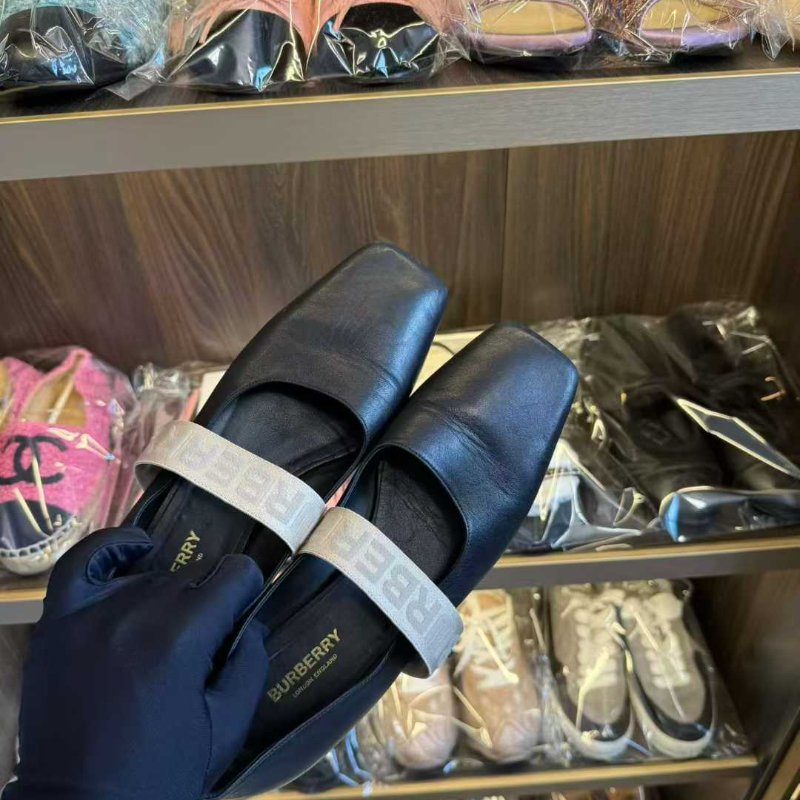 Burberry 平底鞋 39號 98新-4