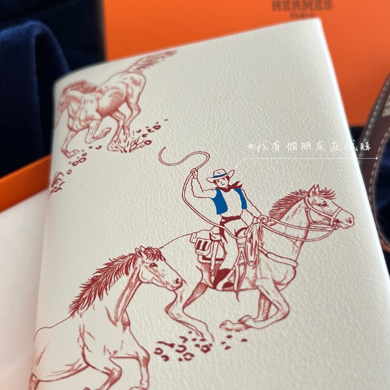 《我有個朋友在代購》愛馬仕Les Mustangs限量款彩繪Calvi Duo-3