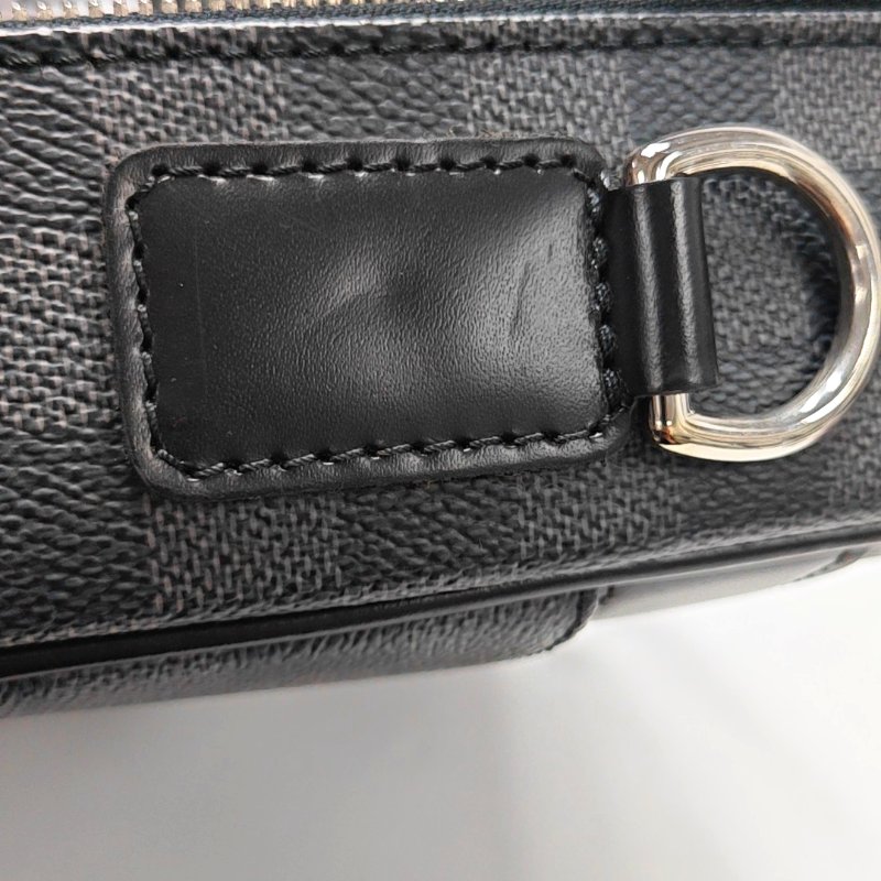 LOUIS VUITTON STEEVE 電腦公事包 灰色塗層帆布棋盤格肩背包手提包斜背包 銀色五金 可拆卸肩帶-9