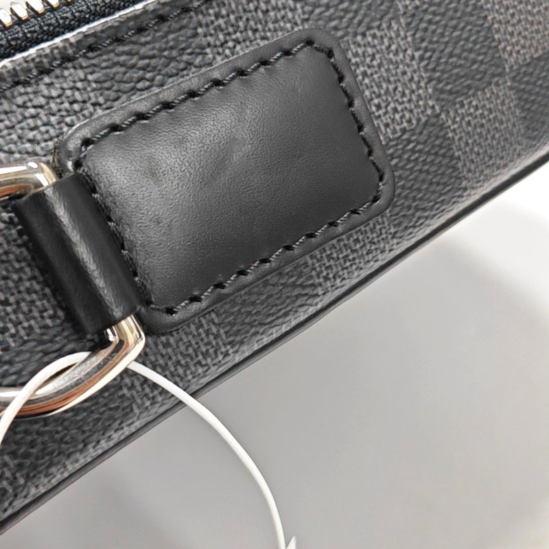LOUIS VUITTON STEEVE 電腦公事包 灰色塗層帆布棋盤格肩背包手提包斜背包 銀色五金 可拆卸肩帶-10
