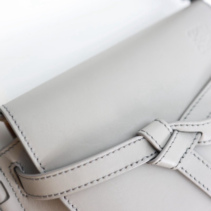 二手Loewe gate mini 珍珠灰-9