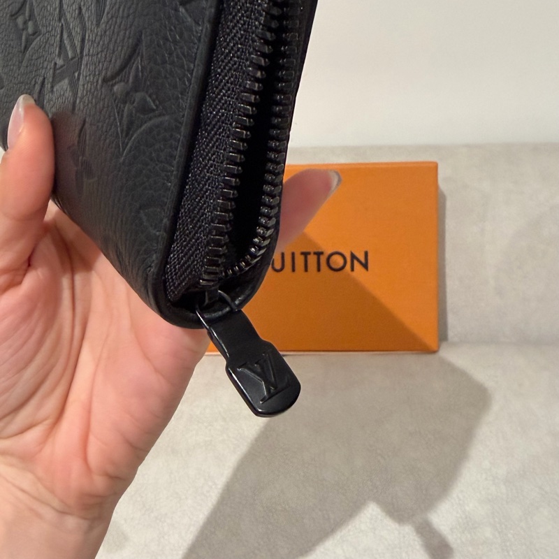 LV Louis Vuitton Monogram shadow 皮革 長夾 錢包 直式拉鏈錢包-13
