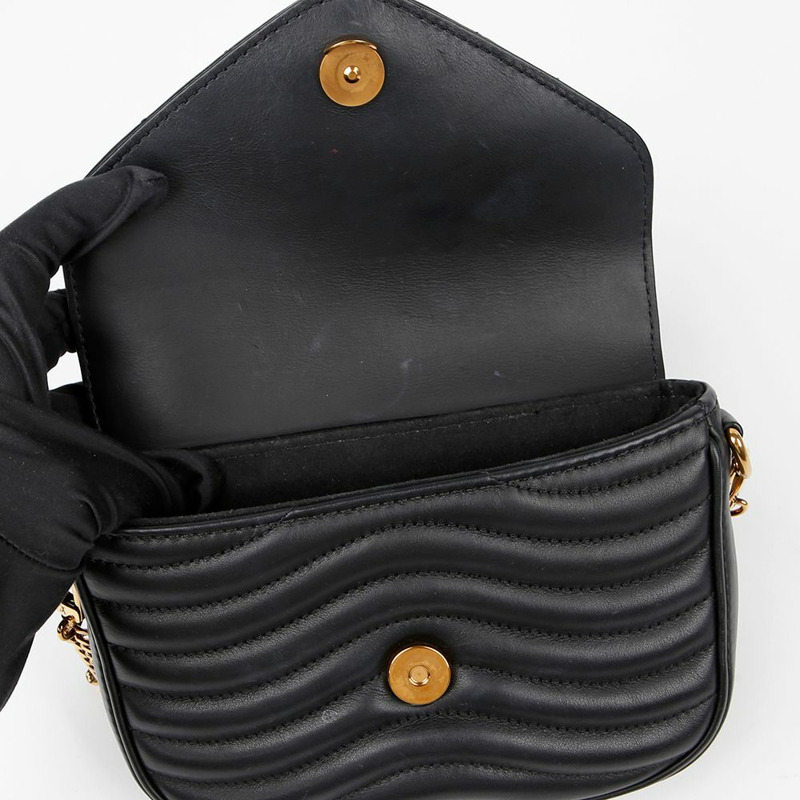 LOUIS VUITTON M56461 New Wave 多口袋肩斜背包-10