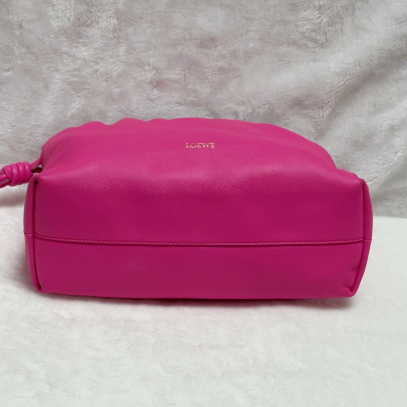 10/29～11/11免鑒定費 ❤️520限定限量款火龍果粉🔥超熱賣新款雲朵包🔥Loewe Flamenco Purse中型手提鏈條單肩包 斜背包桃紅-4