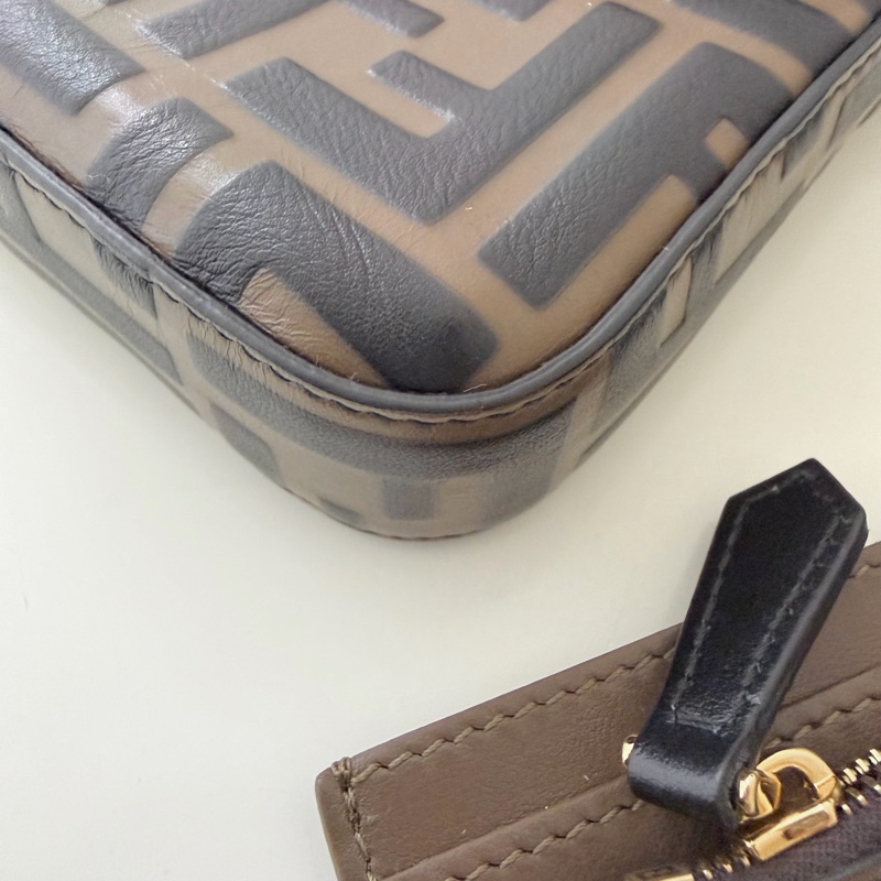 Fendi WOC 三合一 附皮夾 斜背包-12