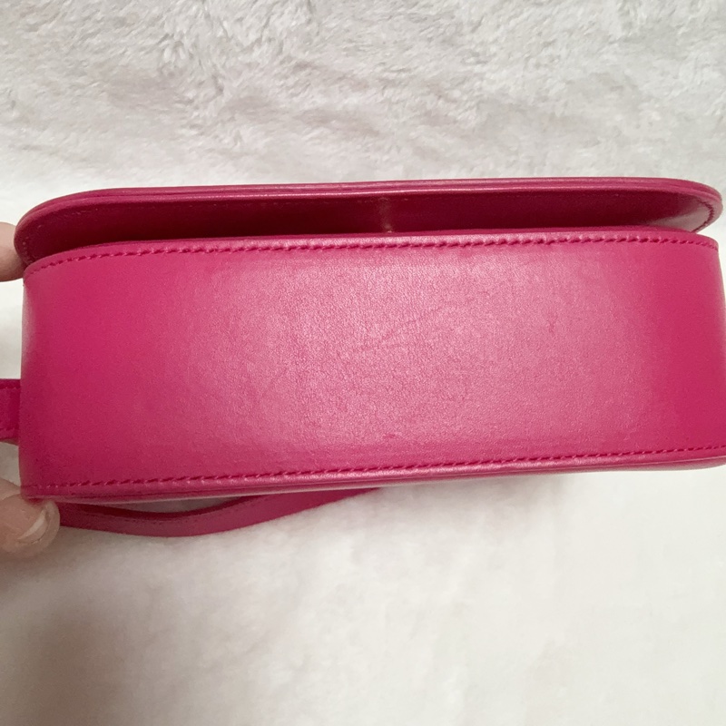 ❤️BP粉絲穿搭必備❤️YSL小號豆腐包 小牛皮斜背包 桃紅-4