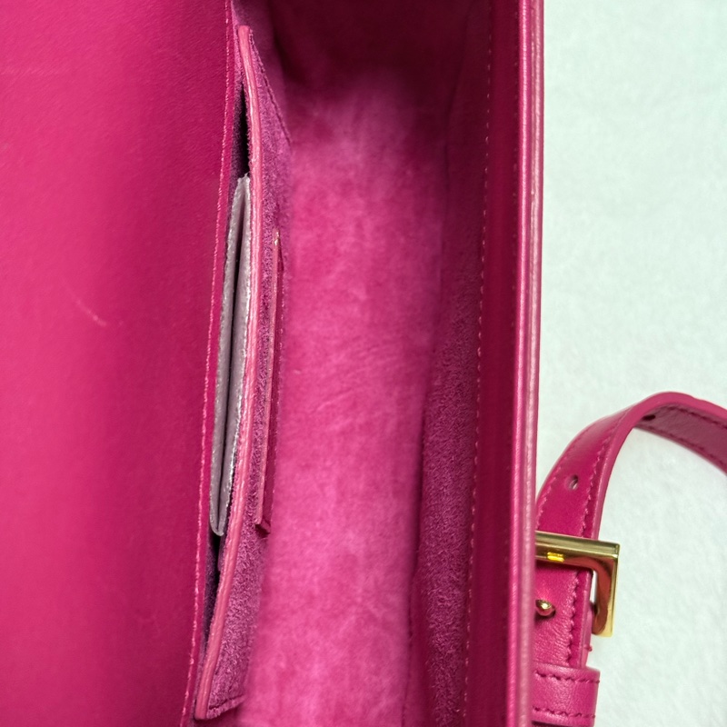 ❤️BP粉絲穿搭必備❤️YSL小號豆腐包 小牛皮斜背包 桃紅-37