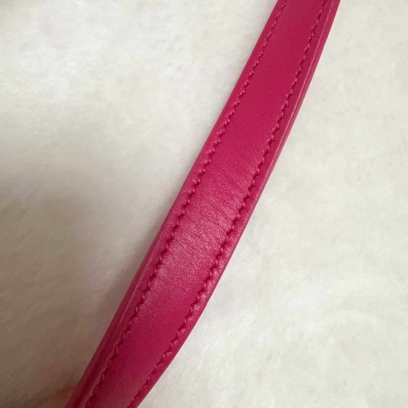 ❤️BP粉絲穿搭必備❤️YSL小號豆腐包 小牛皮斜背包 桃紅-48