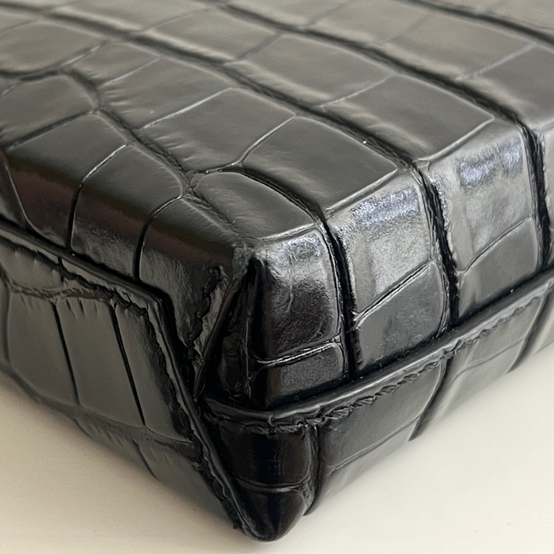 Balenciaga 巴黎世家 斜背包 手機包 鱷魚紋-12