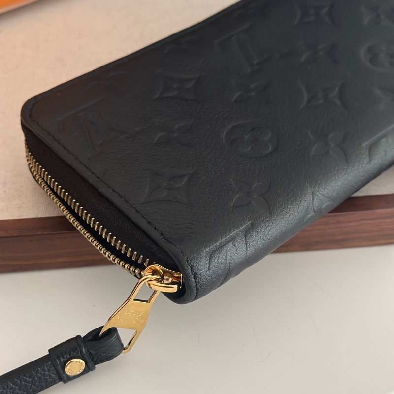 LV 拉鍊長夾 錢包 M61864 黑色壓紋 芯片款-4