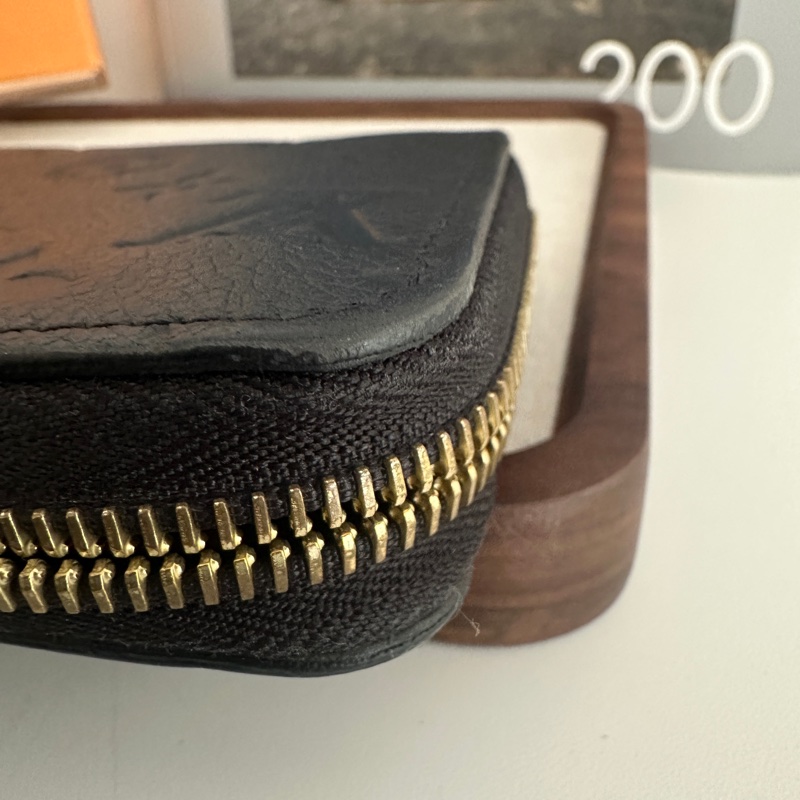 LV 拉鍊長夾 錢包 M61864 黑色壓紋 芯片款-14