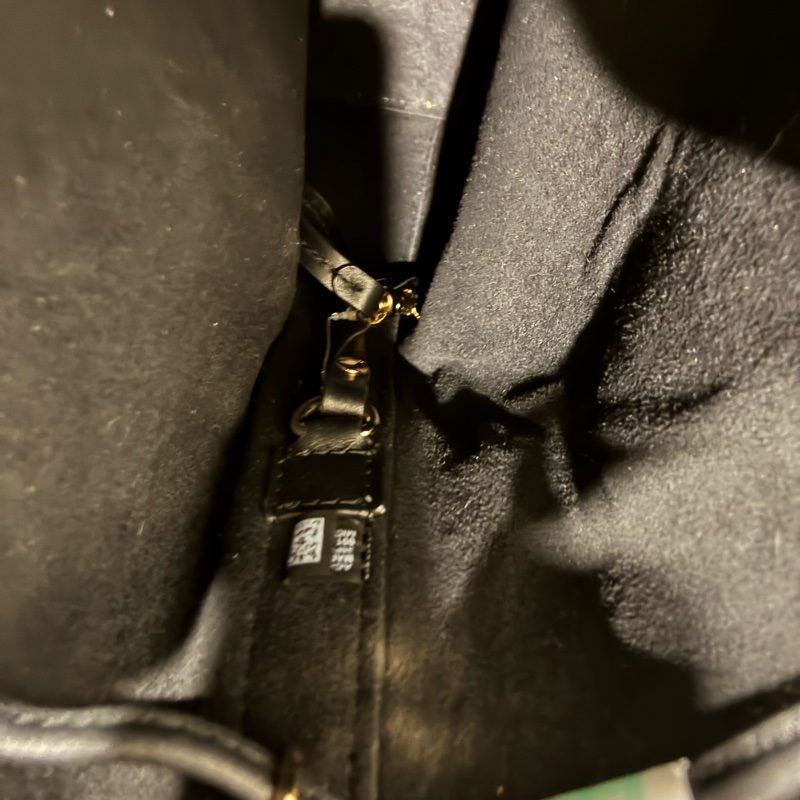 MICHAEL KORS 晶煥黑水桶包-3