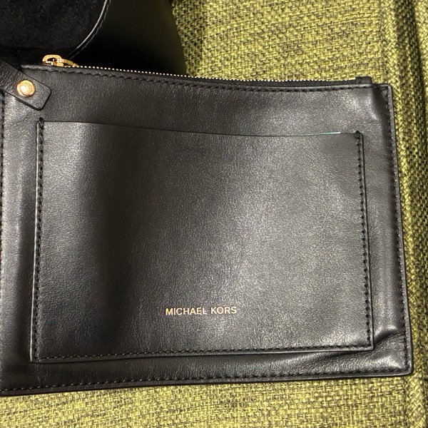 MICHAEL KORS 晶煥黑水桶包-5