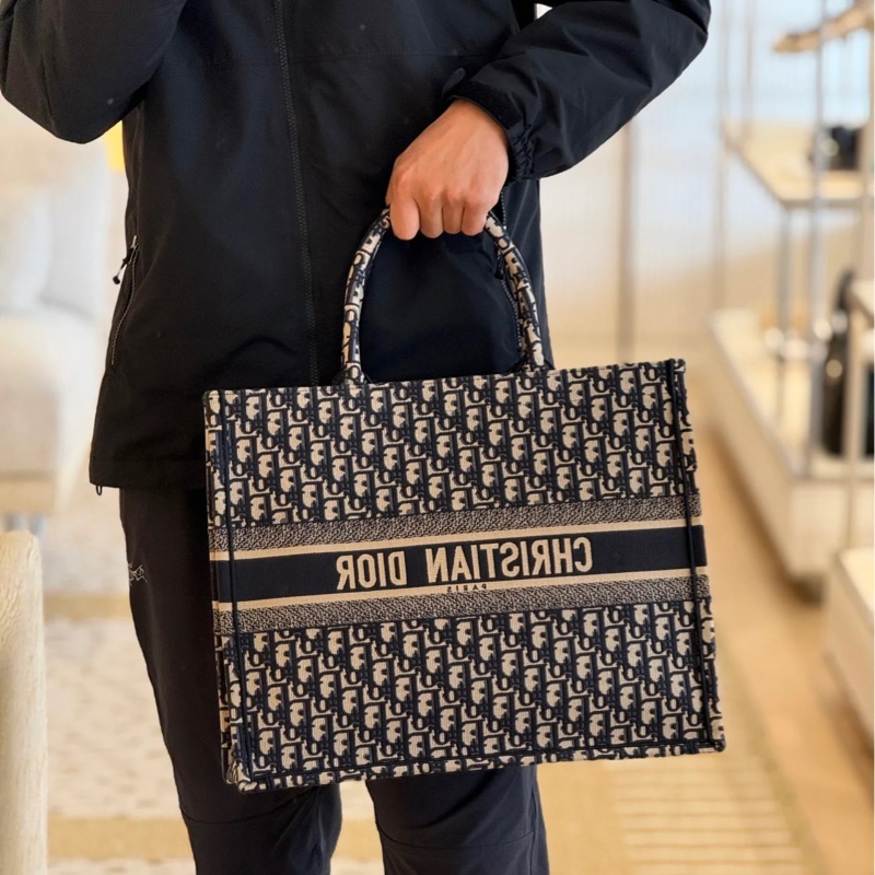 Dior book tote 老花托特包 (大號)-1