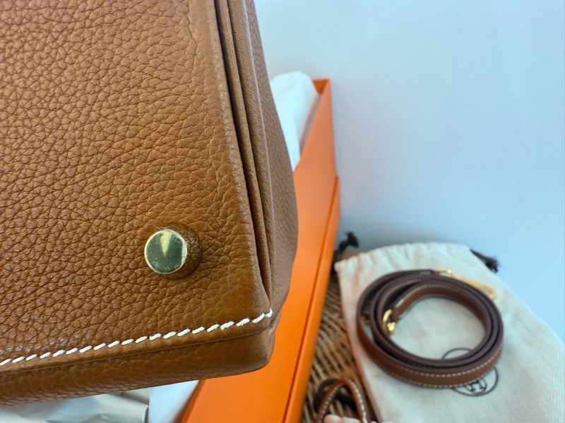 全新HERMES金棕金福寶馬鞍皮kelly 28凱莉包-9
