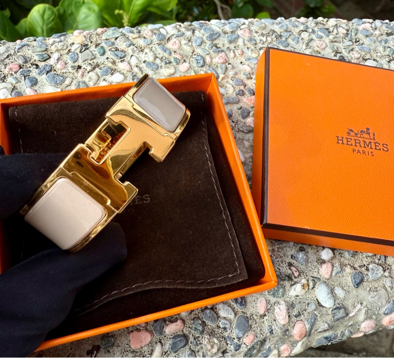 全新HERMES CLAC H奶茶色金釦中H手環PM-8