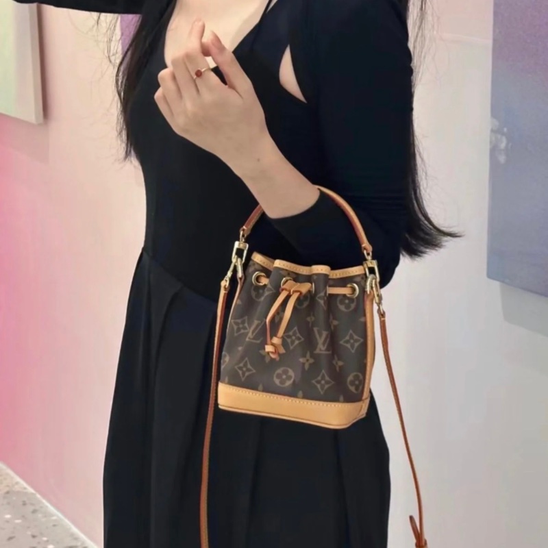 【LV M81266 Nano Noe 水桶包 】芯片 新款 💌-39