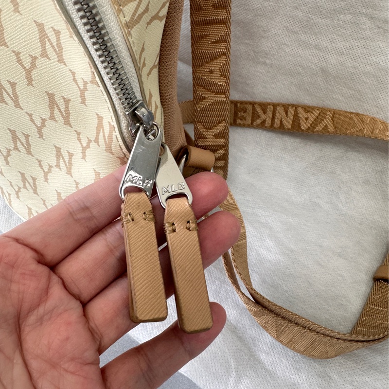 MLB x Disney 限定版 米奇 米老鼠 Micky 肩包-1