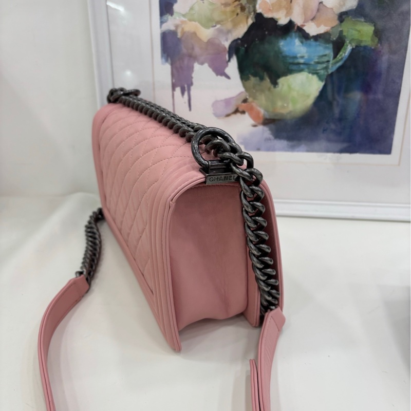 Chanel 香奈兒 leboy中號 粉紅 20開有卡 尺寸：25*15*8cm-2