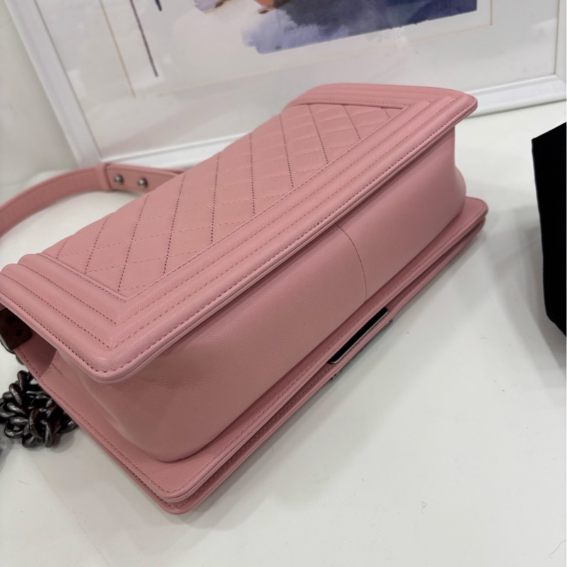 Chanel 香奈兒 leboy中號 粉紅 20開有卡 尺寸：25*15*8cm-4