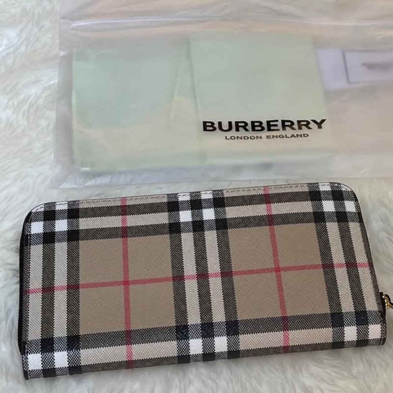 ⏰ 買對時間最省錢!雙11限時價開啟中🛒【BURBERRY 巴寶莉】Vintage 格紋皮革拉鍊式長夾(下單前須先私訊)-0