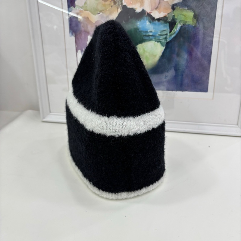 Chanel 香奈兒 24K 新款 黑白刺繡 羊絨冷帽-2