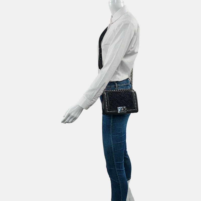 CHANEL BOY 小號 黑色織物菱格紋綉縫斜背包肩背包 銀色五金 可拆卸肩帶-1