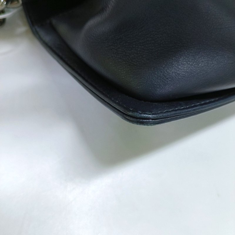 CHANEL BOY 小號 黑色織物菱格紋綉縫斜背包肩背包 銀色五金 可拆卸肩帶-12