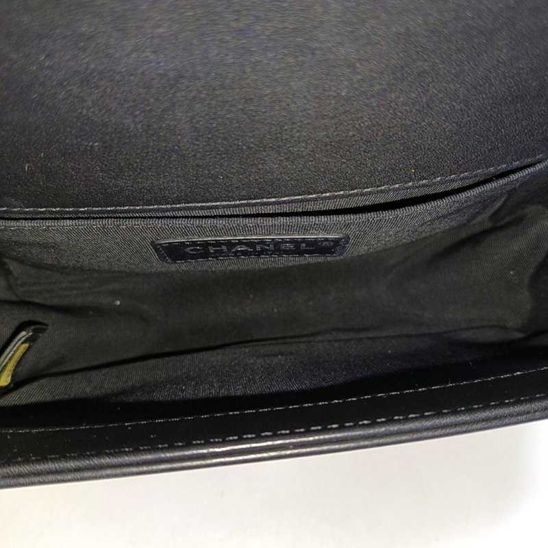 CHANEL BOY 小號 黑色織物菱格紋綉縫斜背包肩背包 銀色五金 可拆卸肩帶-13